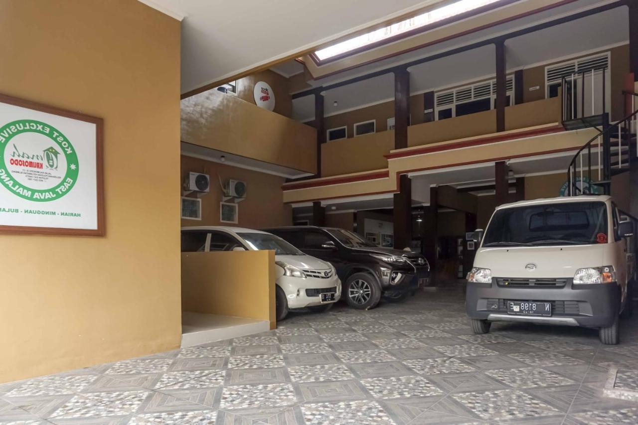 Hotel Omah Kalimosodo Mitra Reddoorz Near Stasiun Malang Kota Baru Exteriér fotografie