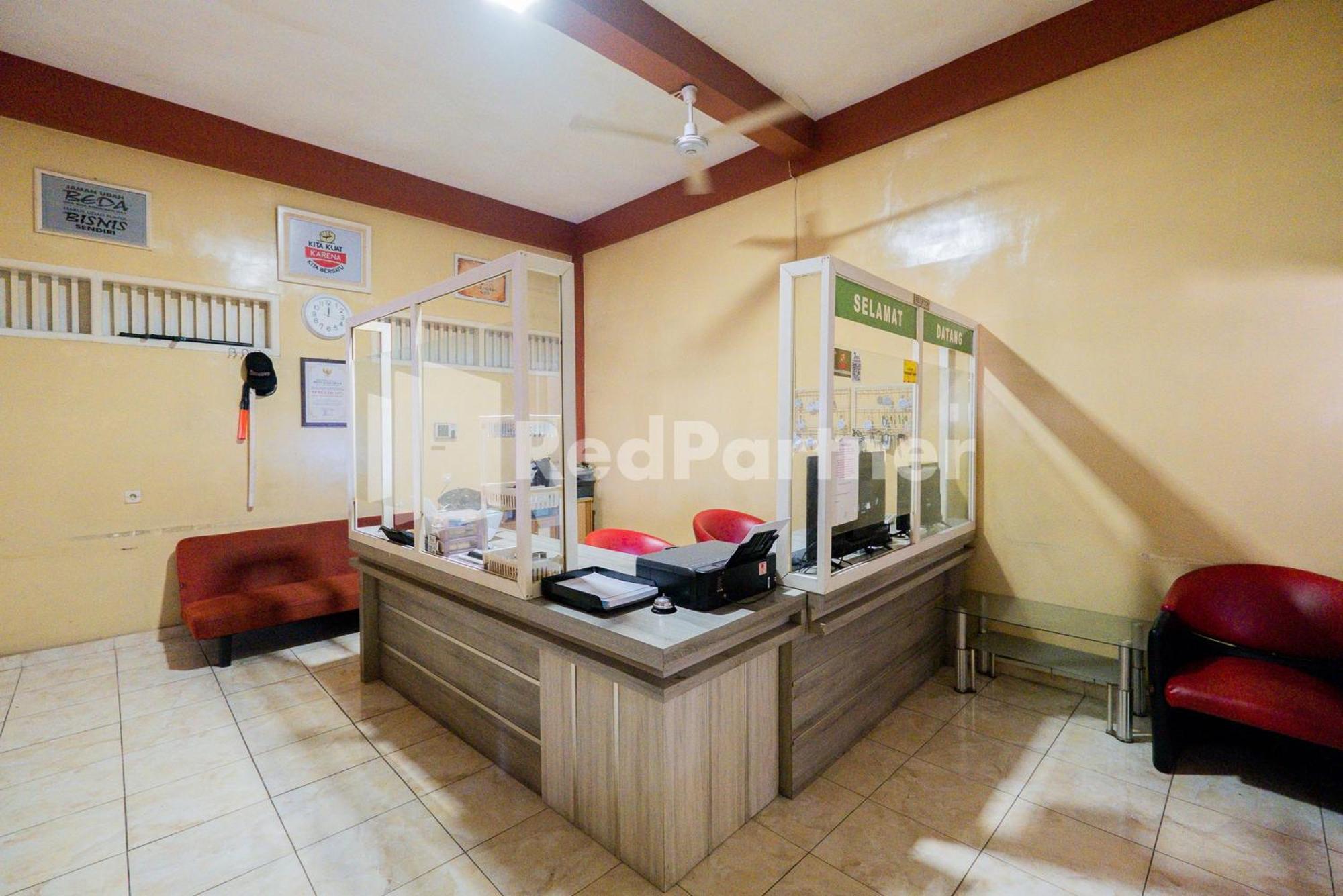 Hotel Omah Kalimosodo Mitra Reddoorz Near Stasiun Malang Kota Baru Exteriér fotografie