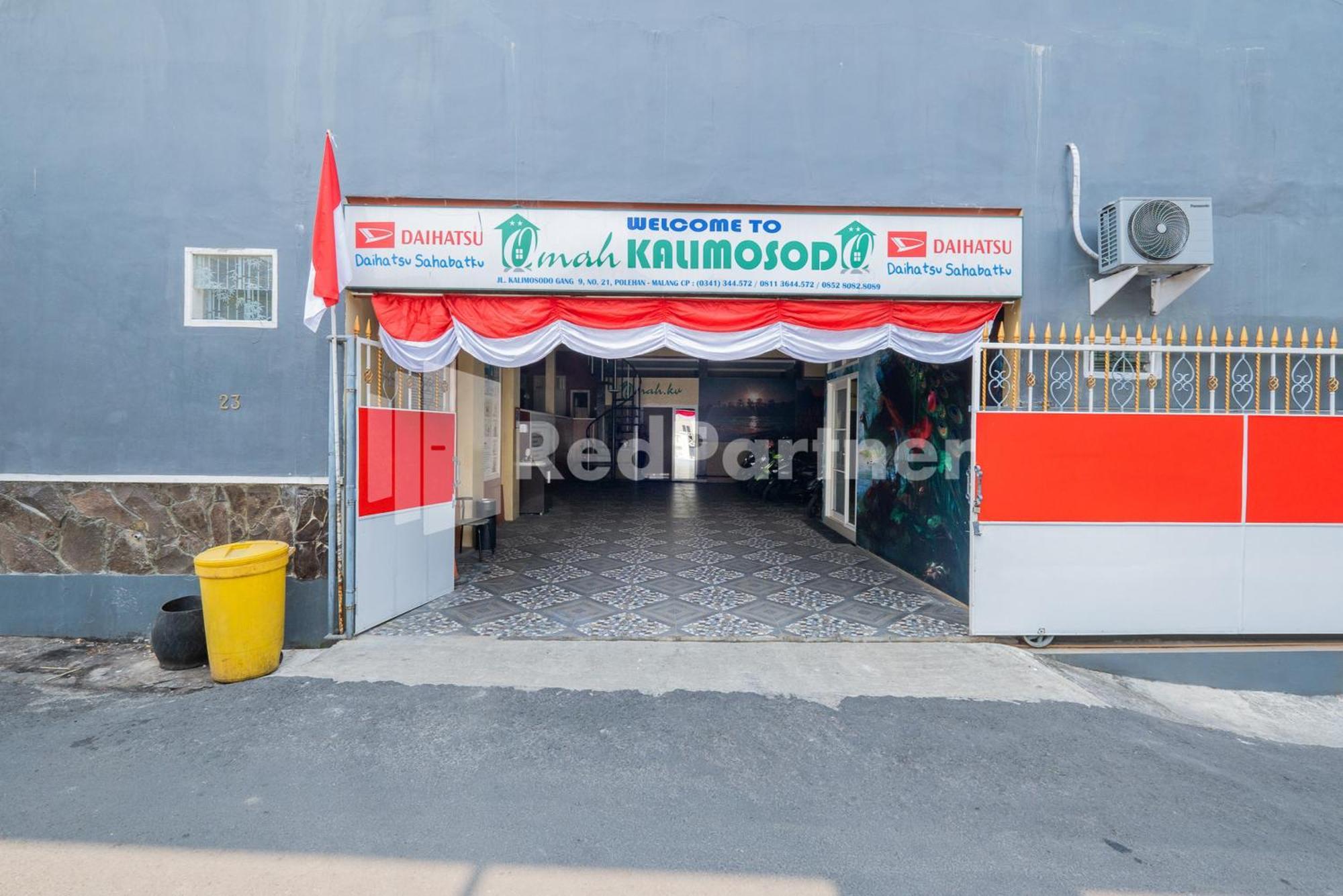 Hotel Omah Kalimosodo Mitra Reddoorz Near Stasiun Malang Kota Baru Exteriér fotografie