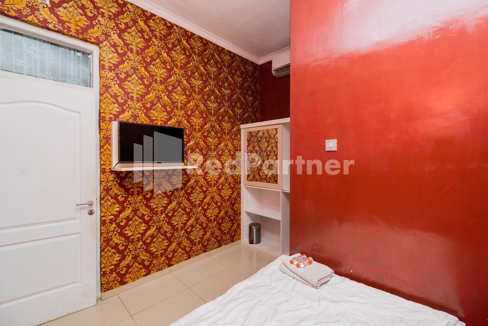 Hotel Omah Kalimosodo Mitra Reddoorz Near Stasiun Malang Kota Baru Exteriér fotografie